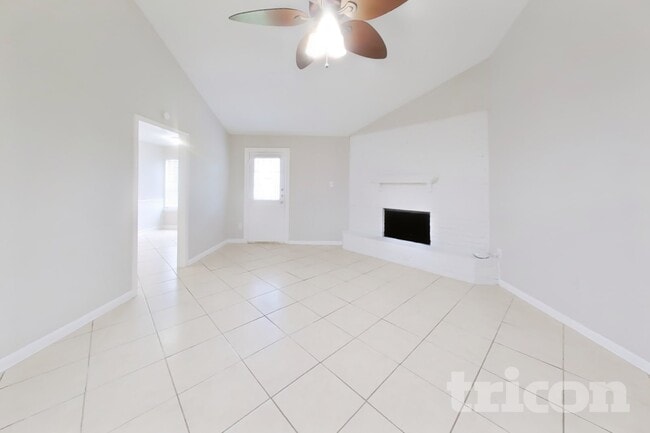 Photo - 19030 Jodywood Dr