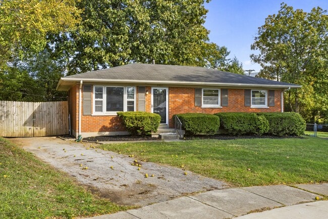 Photo - 2461 Mirahill Dr