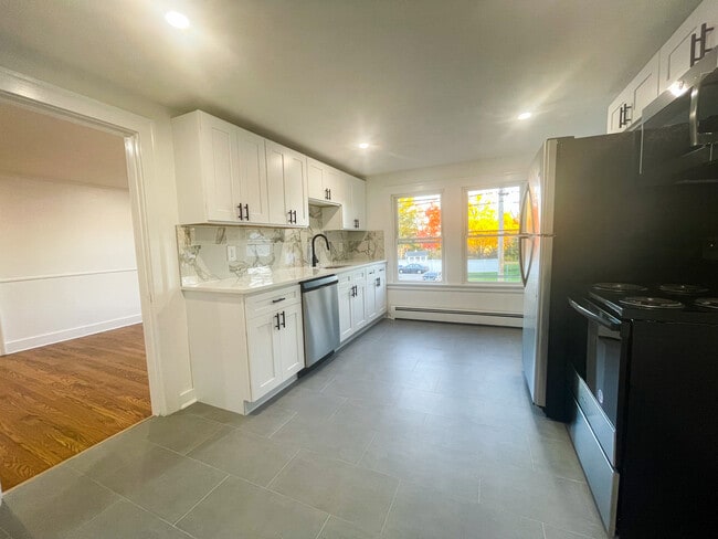 Photo - Cook Hill Apartments