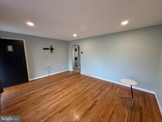 Photo - 503 West Lawn Ave