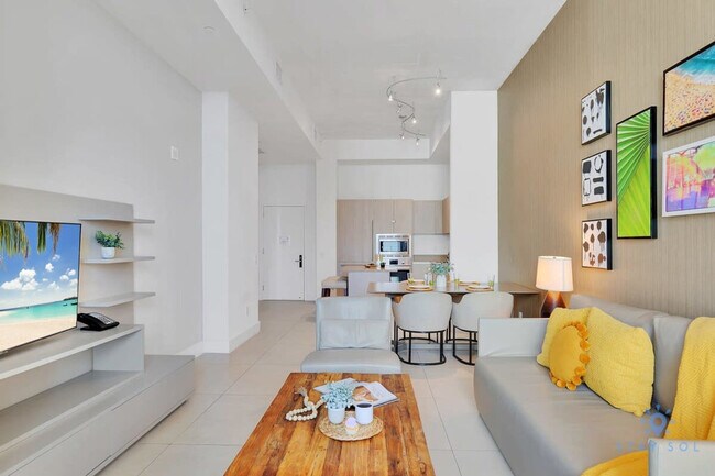Building Photo - 4111 S Ocean Dr Rental