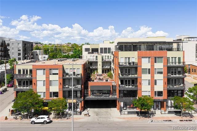 Building Photo - 1665 Central St Unit 601-R Rental