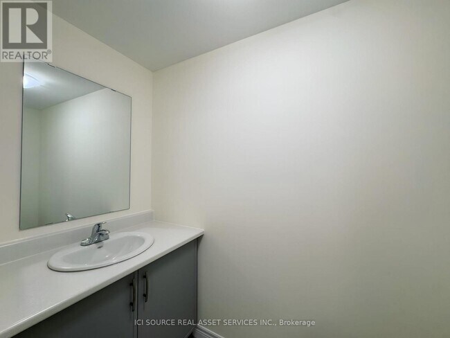 Photo - 226 O'Neil St