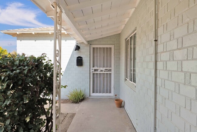 Photo - 3015 N 17th Ave