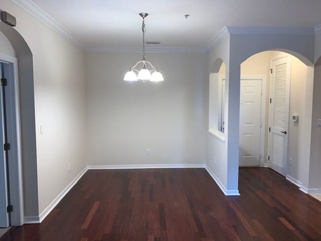 Photo - Condo for rent Unit 1315