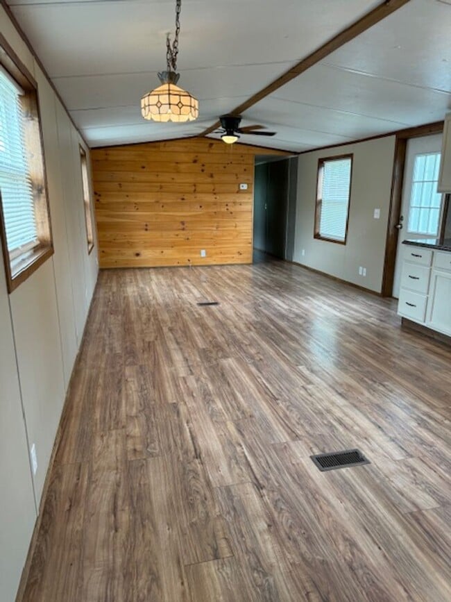 Photo - Greenback 37742 - 3 bed 2 bath mobile home - Lease-to-Own Option -  call Troy Adams 865-233-6949