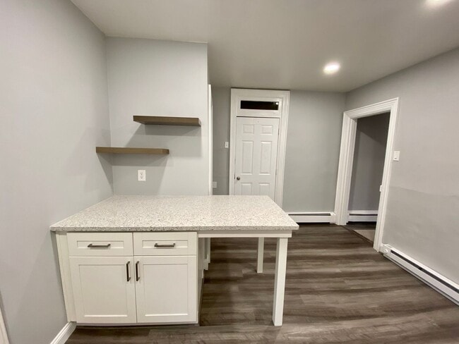 Photo - Renovated 2 Bed/1.5 Bath on a Quiet Street in Mt. Washington! Available July1st!