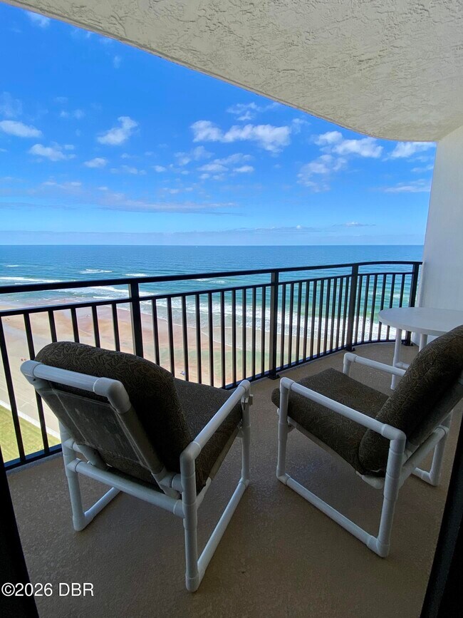 Photo - 2555 S Atlantic Ave Unidad 1501