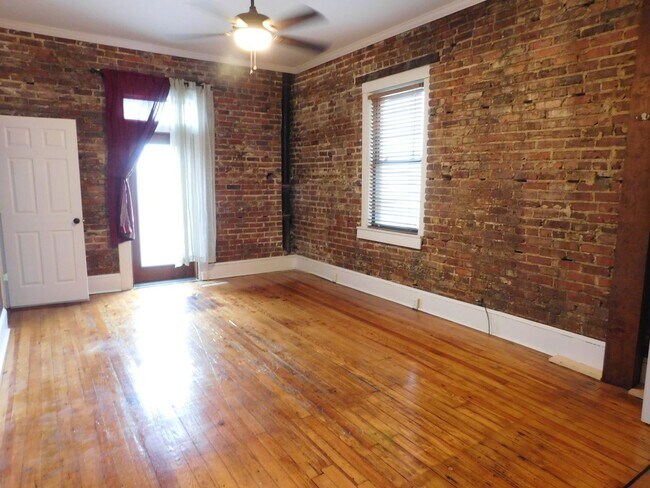 Photo - 216 Middle St