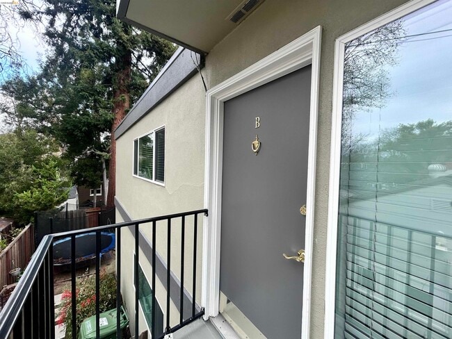 Photo - 3620 Walnut St