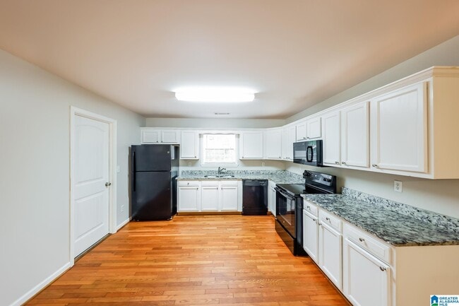 Photo - 1333 25th Ave