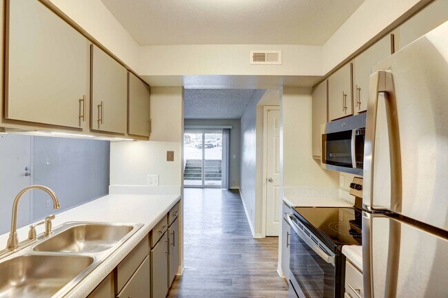 Riva Ridge Apartments