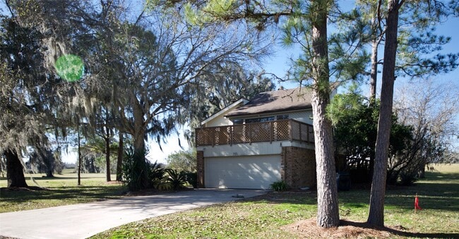 Photo - 315 Twin Lakes Blvd W