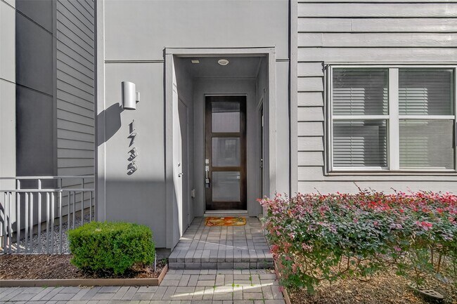 Photo - 1735 Eado Point Ln