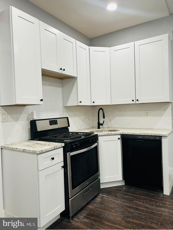 Photo - 5237 Chester Ave Unit 1