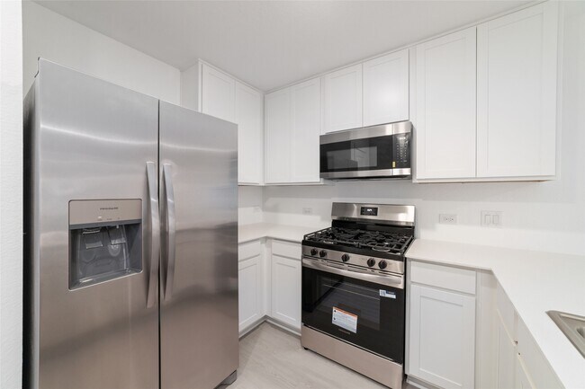 Photo - 6330 Breakaway Grv Dr