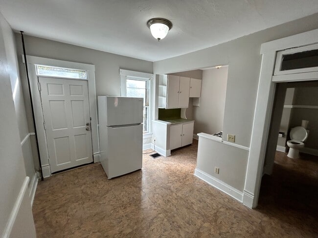 Photo - 255 W Hubbard Ave Unidad 2