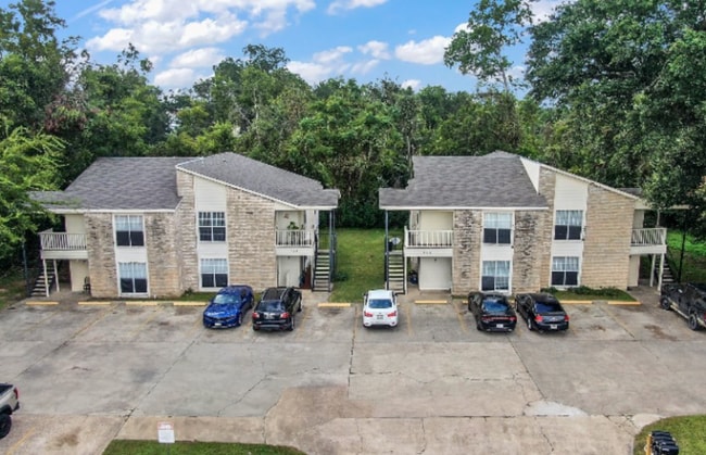 Photo - 105 E Wells St Unit D