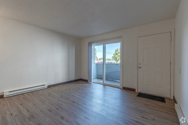 1BR, 1BA - 579SF Living Room - Somerset Apartments
