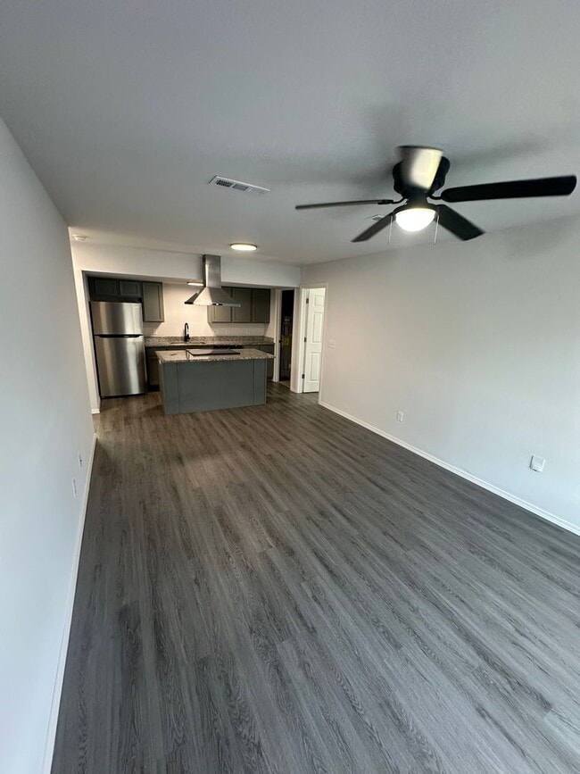 Photo - 1203 Backus Ave Unit #B