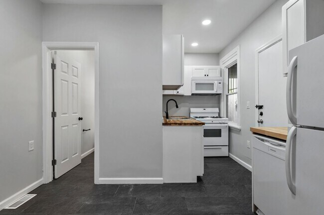 Photo - 346 39th St Unidad 346 39th St #1