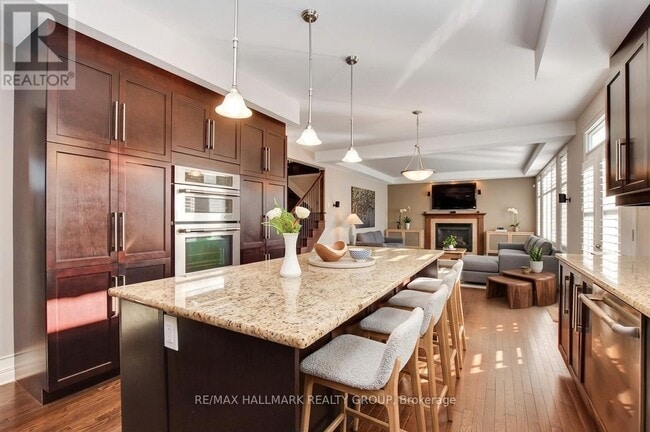 Photo - 318 Rywalk Cir