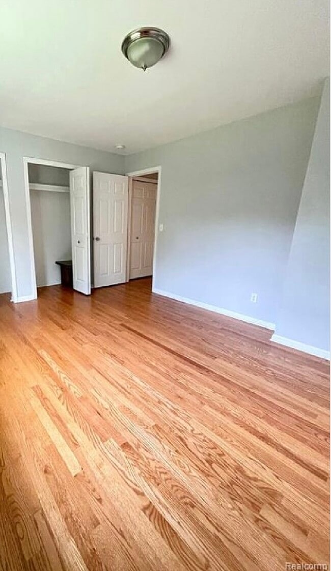 Photo - 525 Fairbrook St Unidad 213