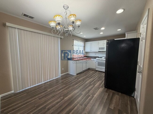 Photo - 21507 E 43rd Pl