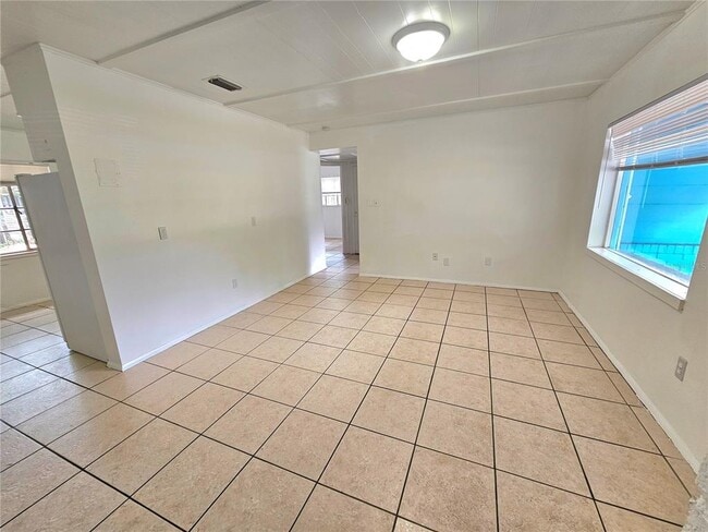 Photo - 10532 51st Terrace N