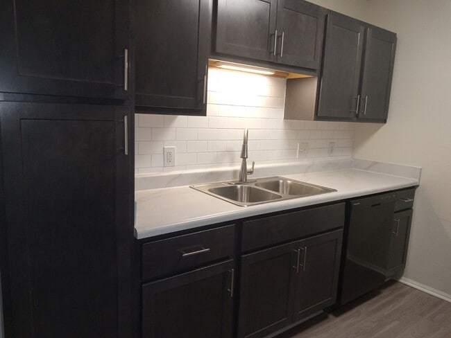 Photo - The Woodwinds Apartment Homes