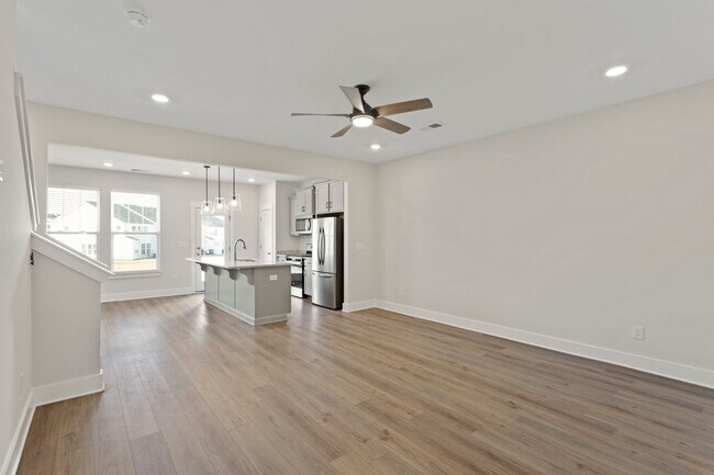 Photo - Perfectly Appointed Greenville Townhome 3bed/2.5 bath