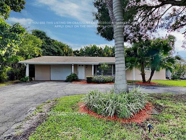 Photo - 2846 SW 6th St