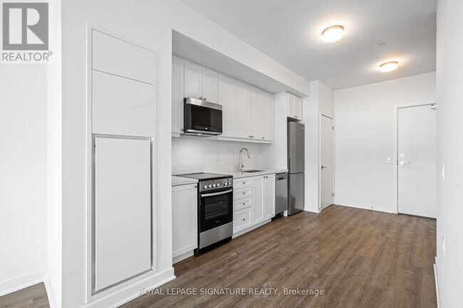 Photo - 51 Clarington Blvd Unité 108