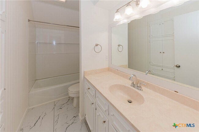 Photo - 3959 Farm to Market 535 Casa