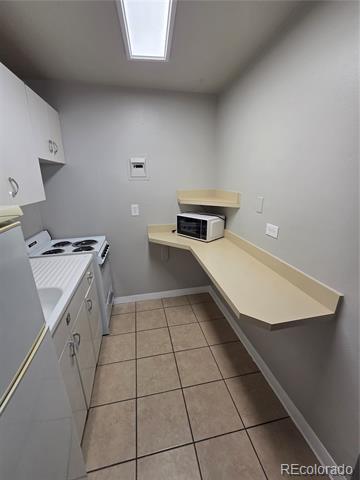 197 E Powers Ave Unit 4