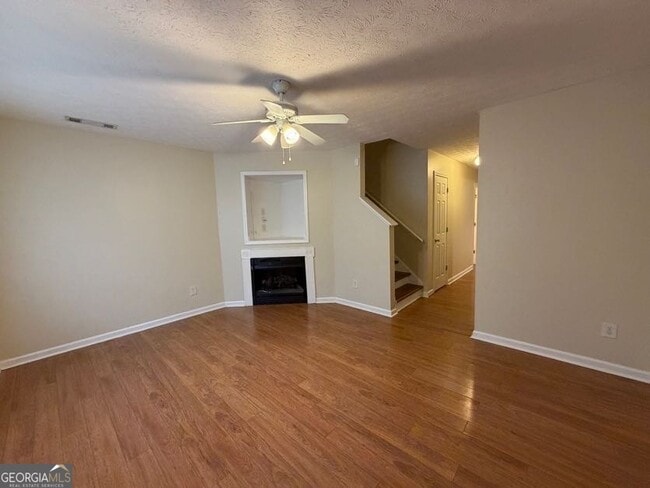 Photo - 5196 Tew Ln SW