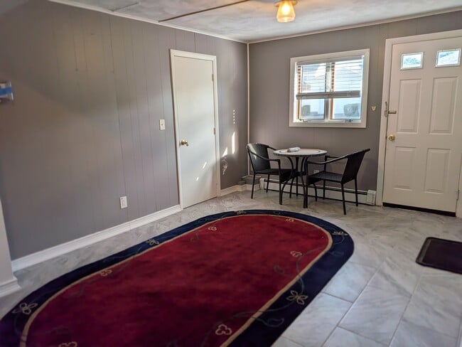 28 Halsey St Unidad 28B Halsey St.