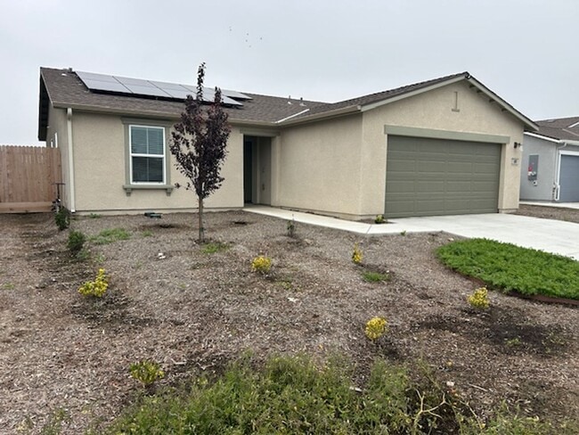 Photo - ** MOVE IN SPECIAL- $300 OFF FIRST 3 MONTHS***