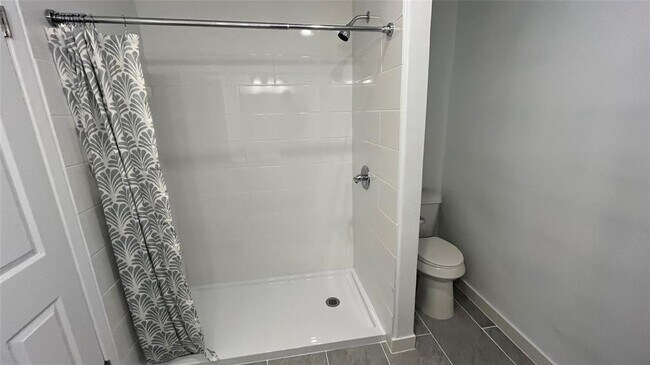 Photo - 9515 Aberdeen Way