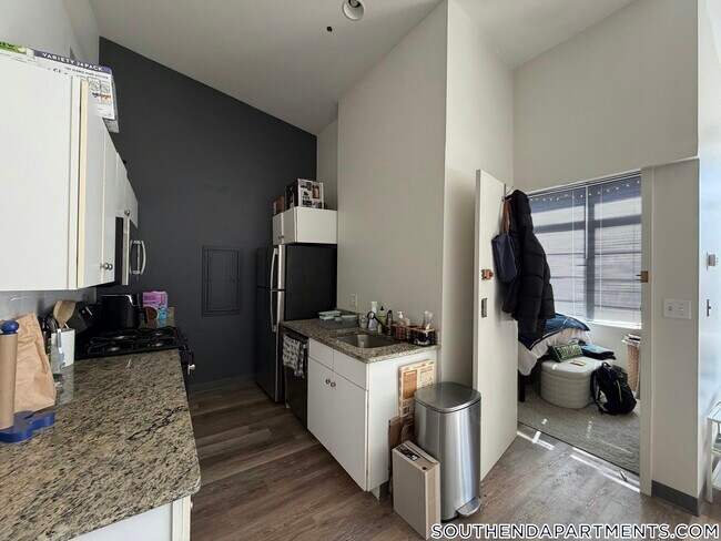 Photo - 160 E Berkeley St Unit 519