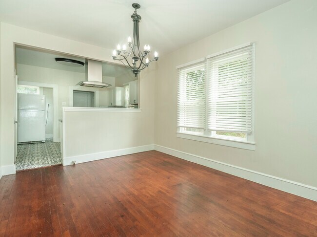 Photo - 1800 N 7th St
