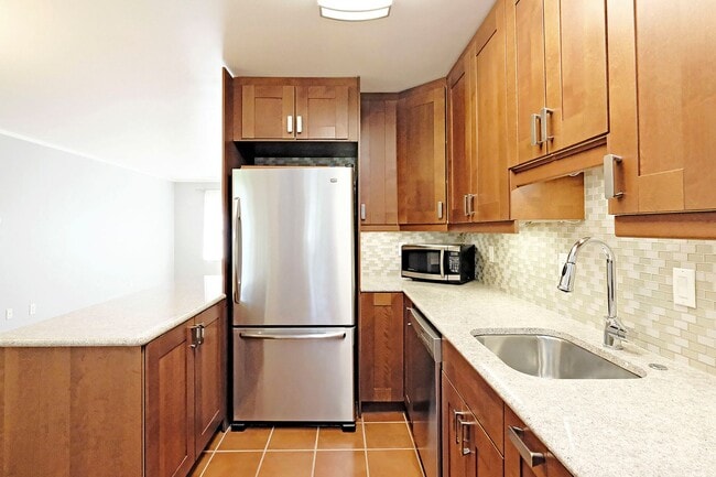 Photo - Beautifully Updated & Move-in Ready Hessian Hills Condo Unit 3