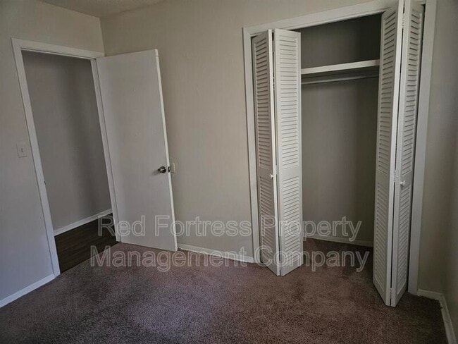 Photo - 2354 Willard St