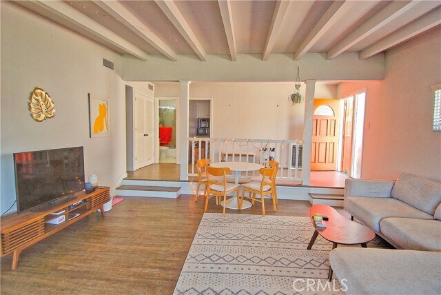 Photo - 1446 Manhattan Beach Blvd