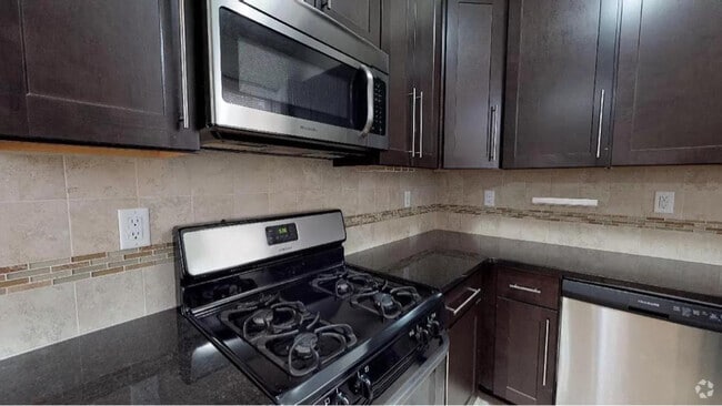 Building Photo - 55 Monroe Pl Unit Apt 208