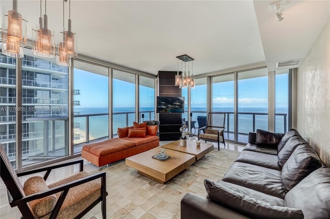Building Photo - 17001 Collins Ave Unit 2508