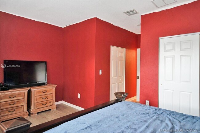 Photo - 2505 NW 31st Ct