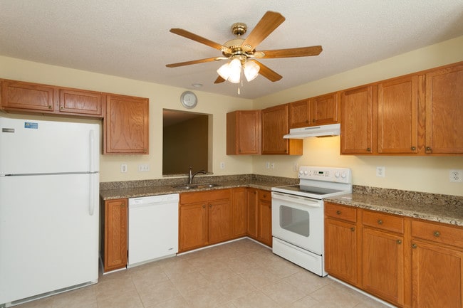 Photo - 230 Black Bird Ct