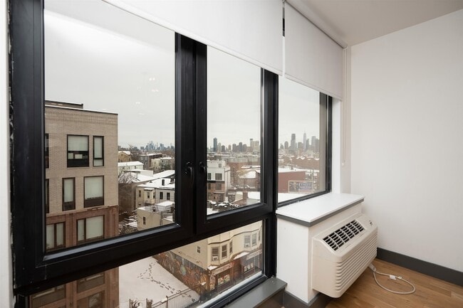 Photo - 424 Arlington Ave Unit 401