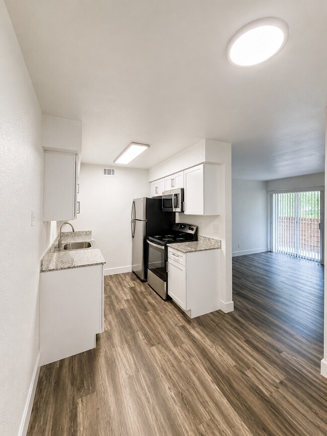 Photo - Cedar Lane Apartments